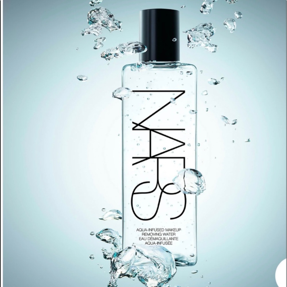NARS
Aqua-Infused Makeup Removing Water